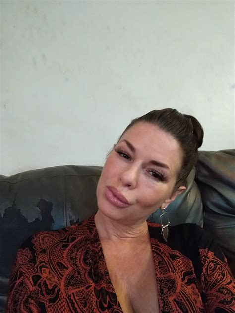 veronika avluv|Twitter.